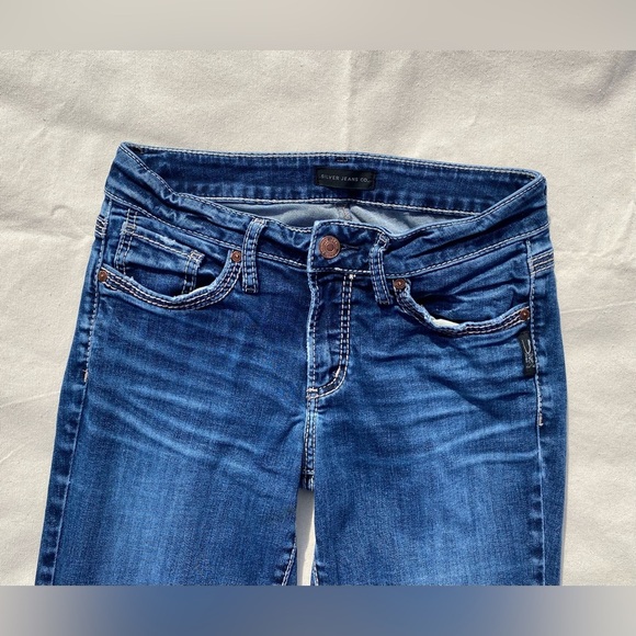 Silver Jeans Women's Suki Slim Boot Denim Dark Wash Casual Western 28/35 - Picture 3 of 8